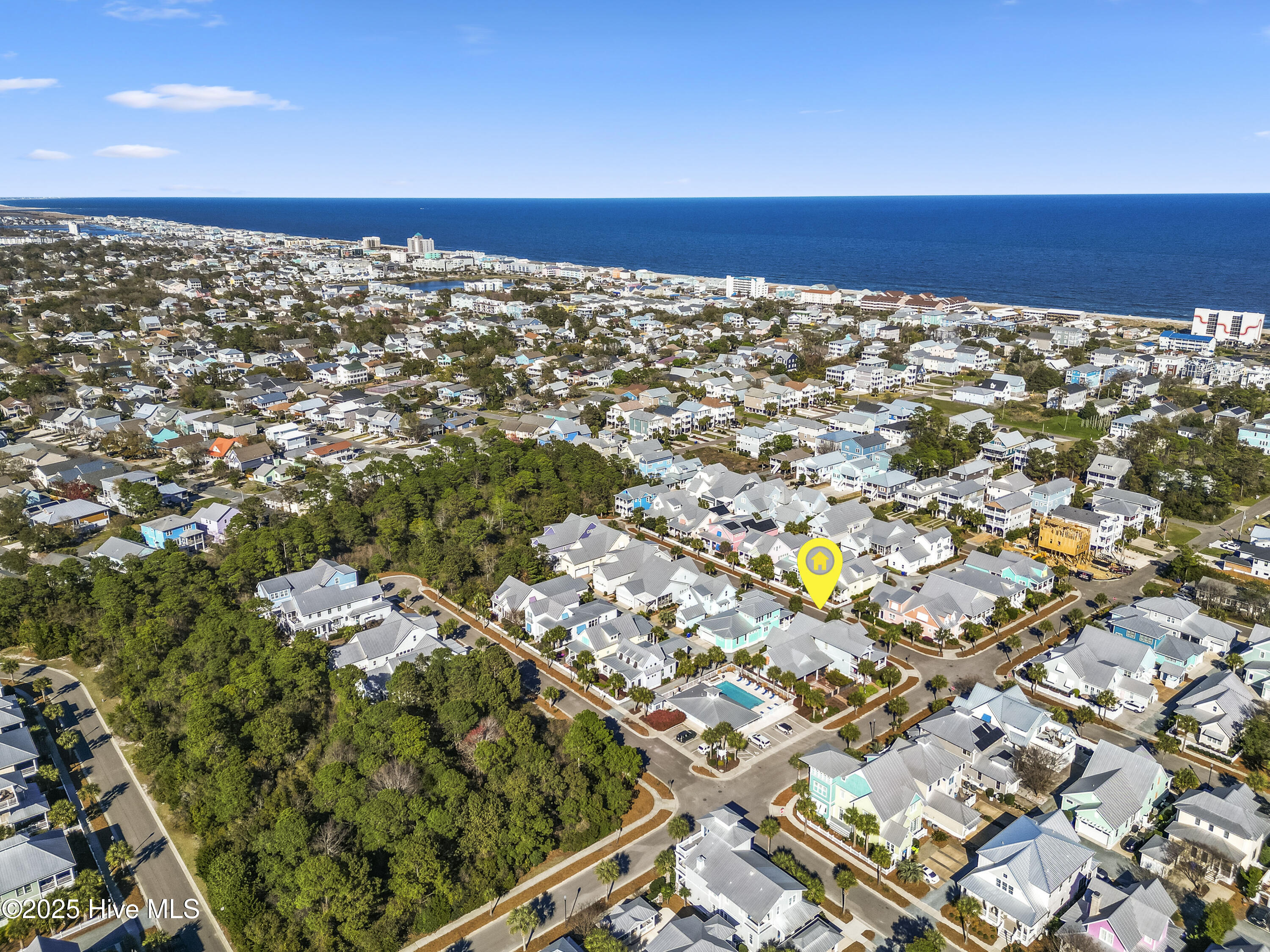 100498817 | Photo 94