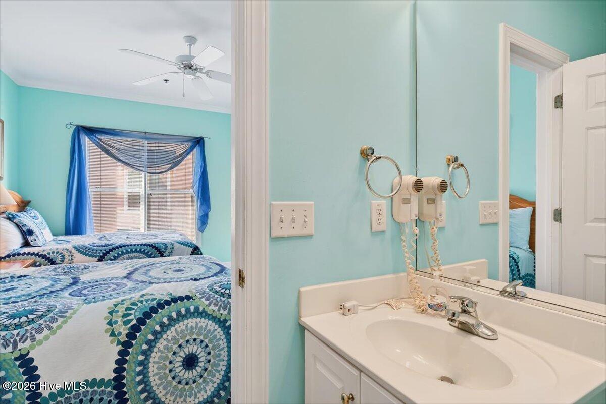 100552949 | Photo 28