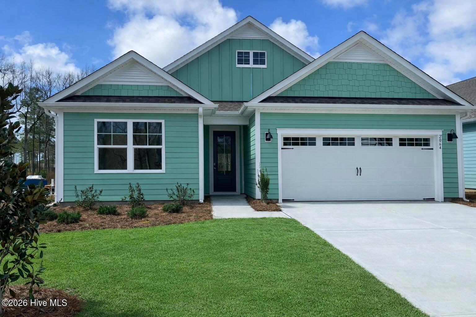 100535807 | Photo 49