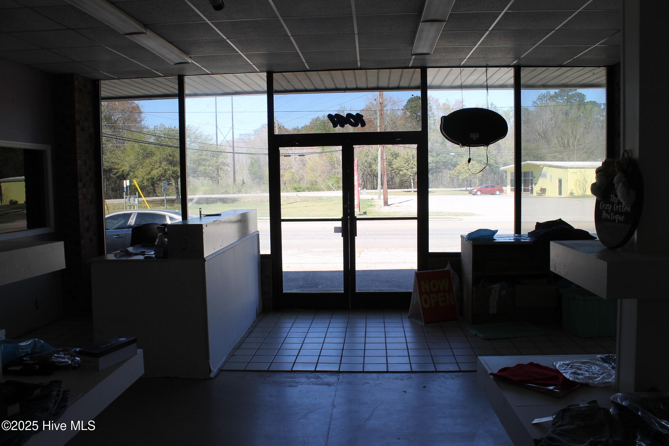 100497526 | Photo 11