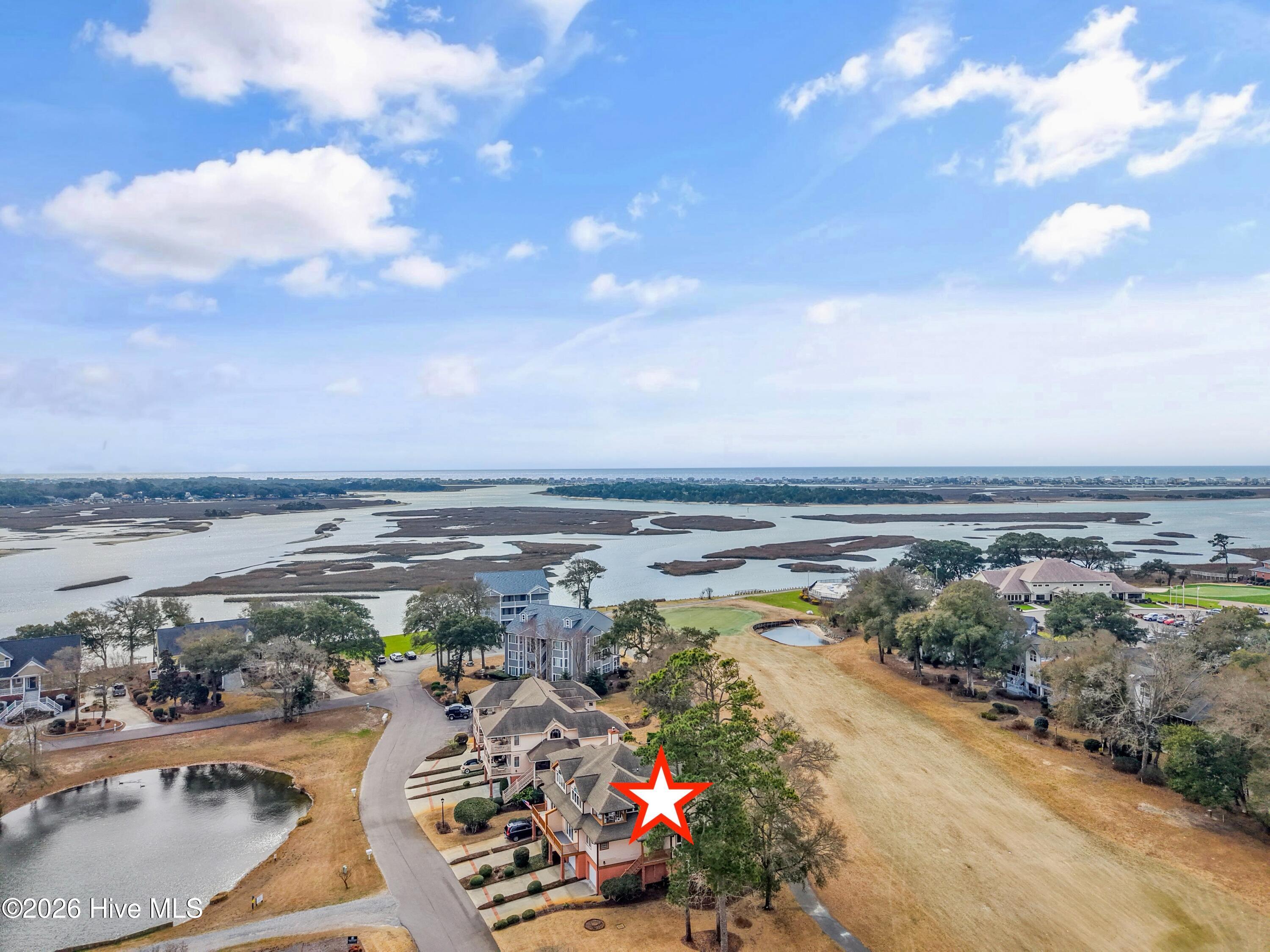 100557427 | Photo 70