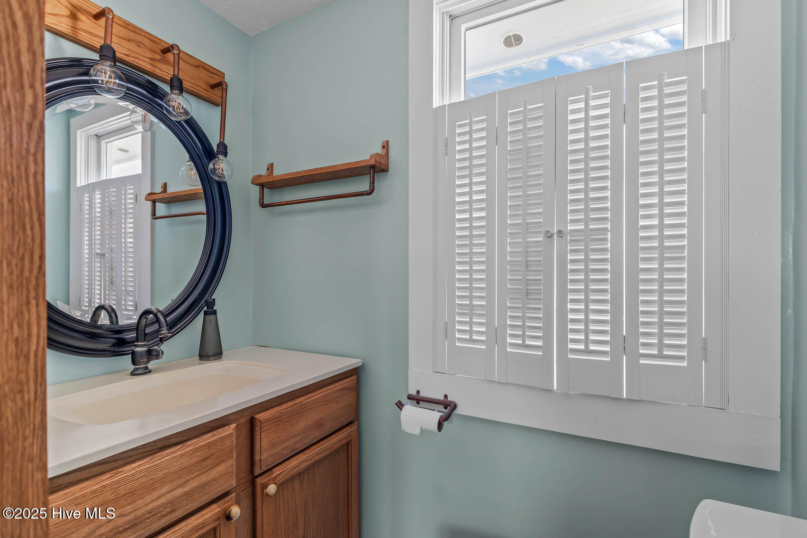 100538071 | Photo 14