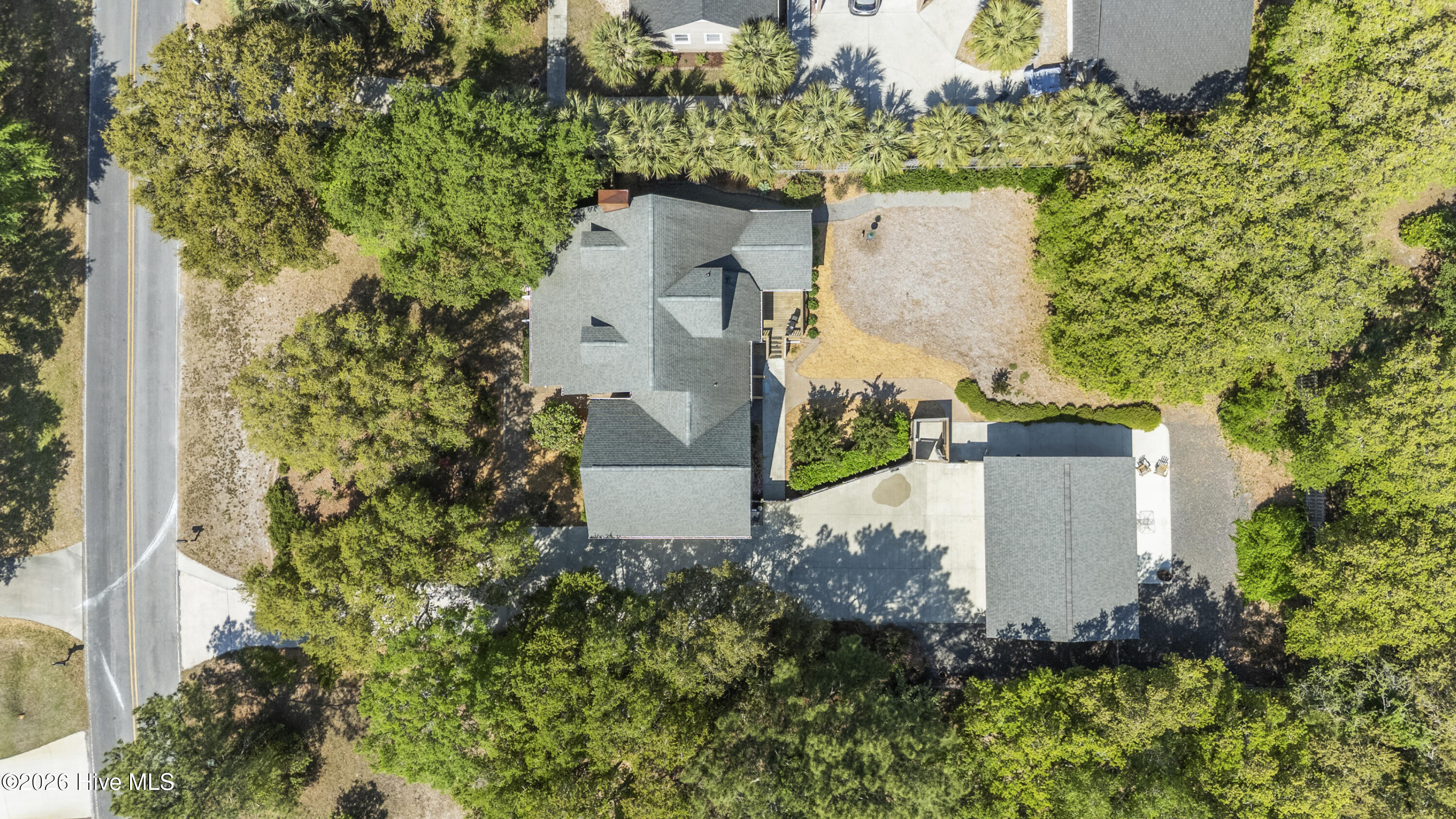 100569579 | Photo 70