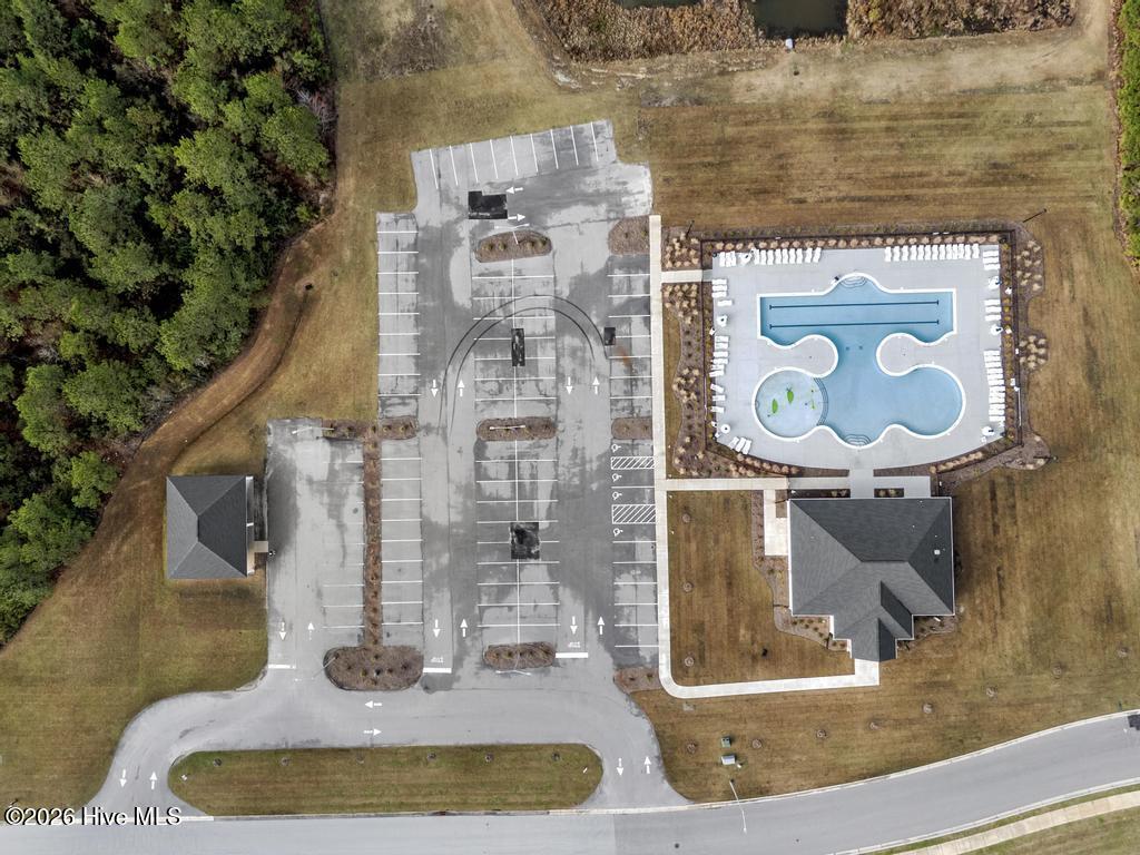 100560376 | Photo 57