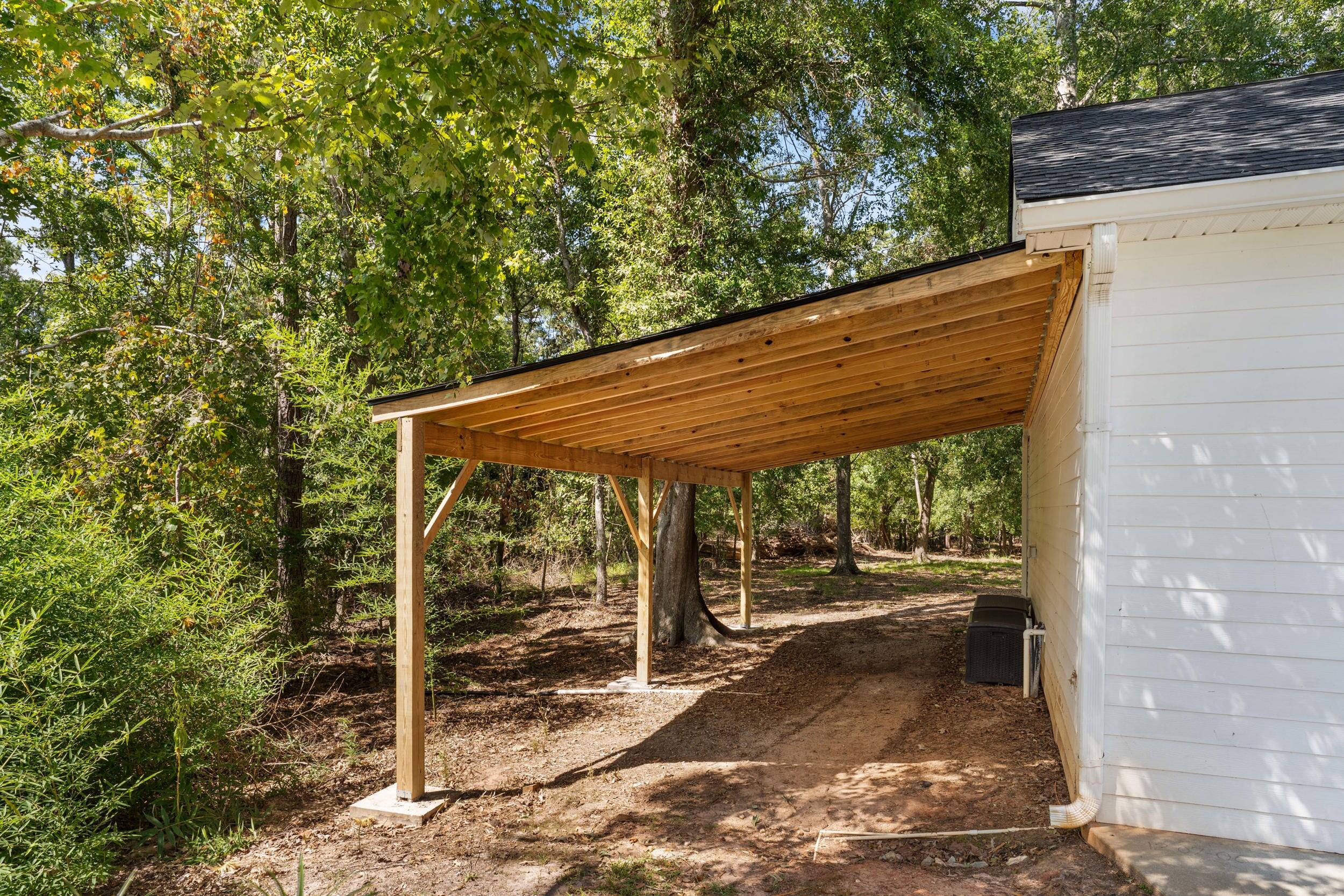 Carport