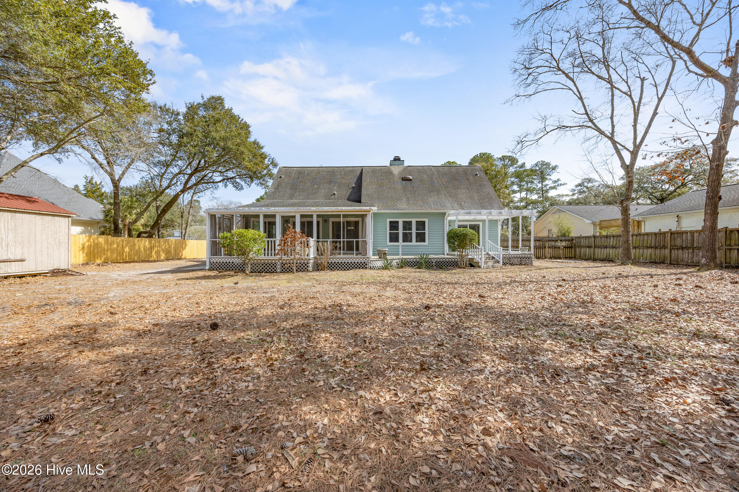 100558264 | Photo 53