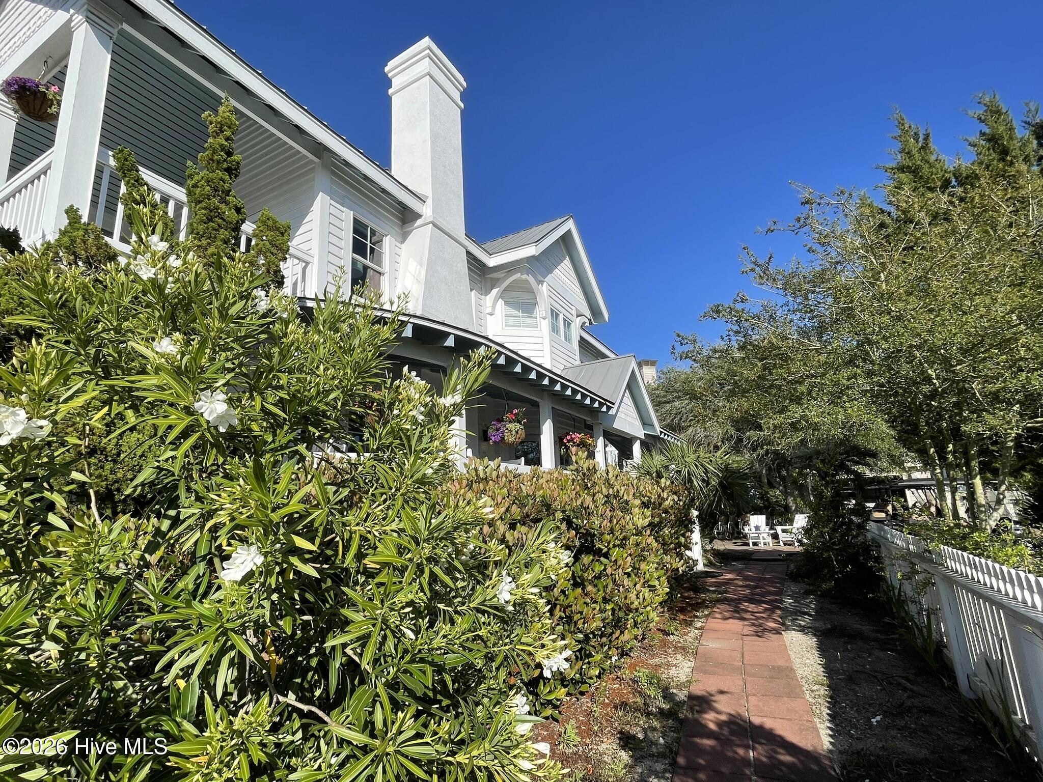 100559569 | Photo 52