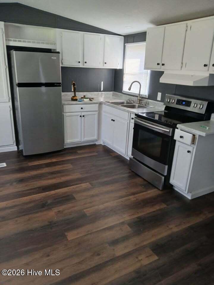 100569562 | Photo 17