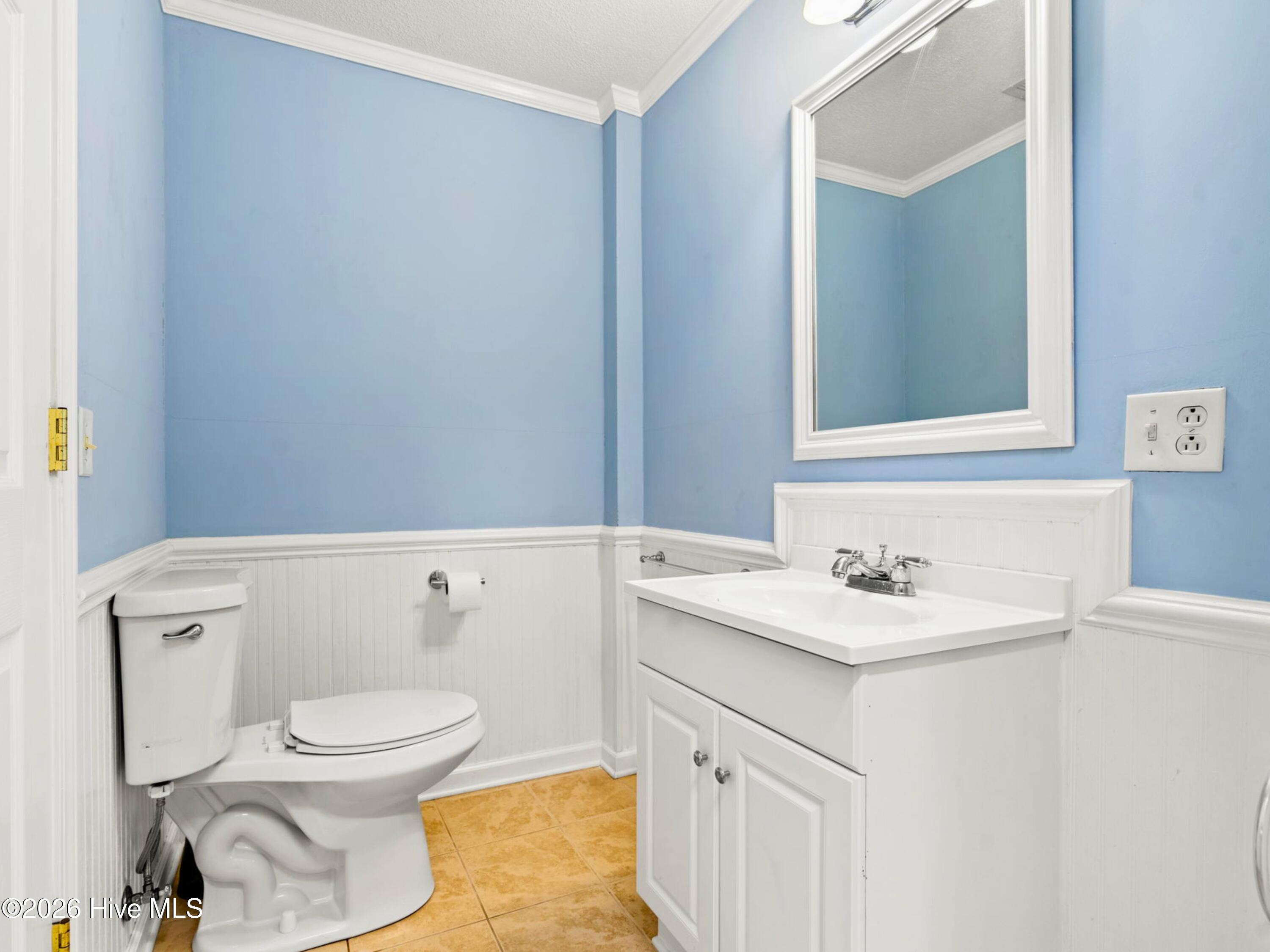 100564720 | Photo 31