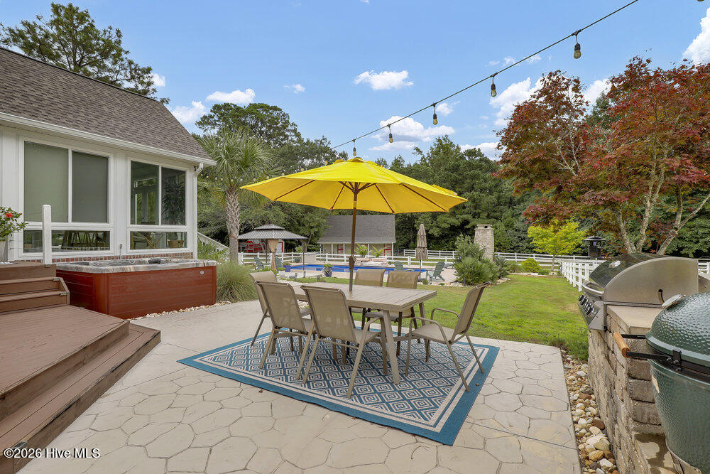 350 Whitebridge Road, Hampstead, NC, 28443