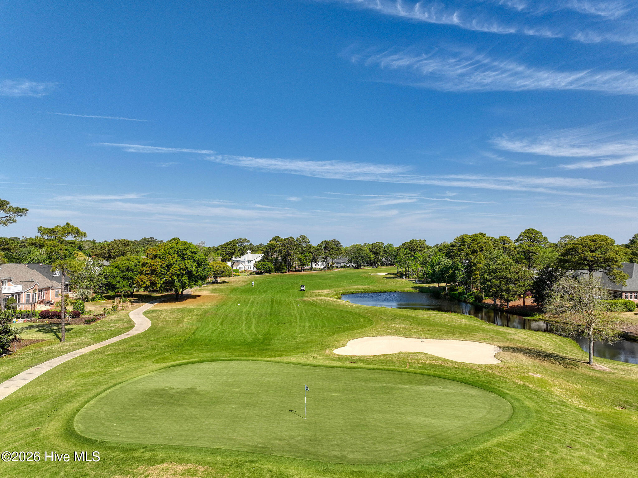 100569152 | Photo 76