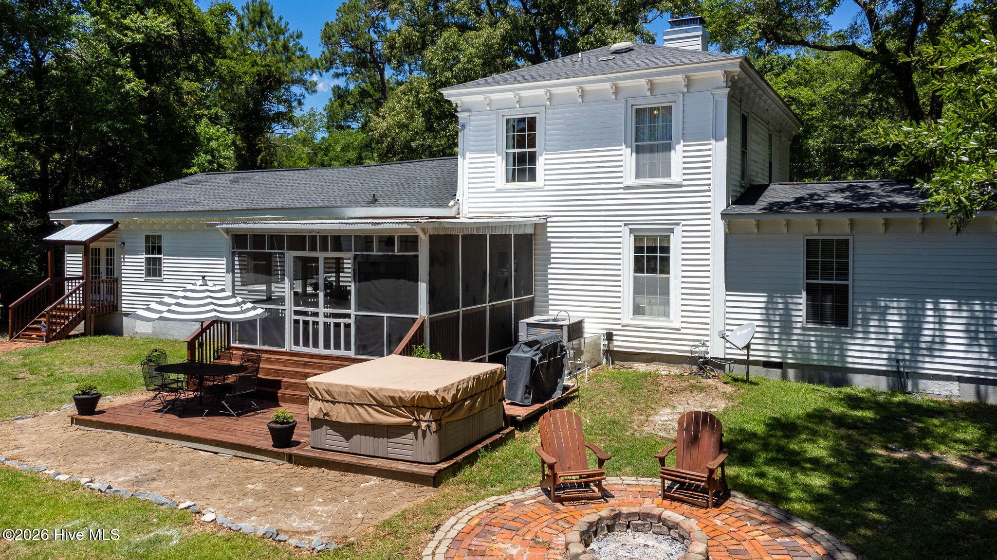 100554921 | Photo 73