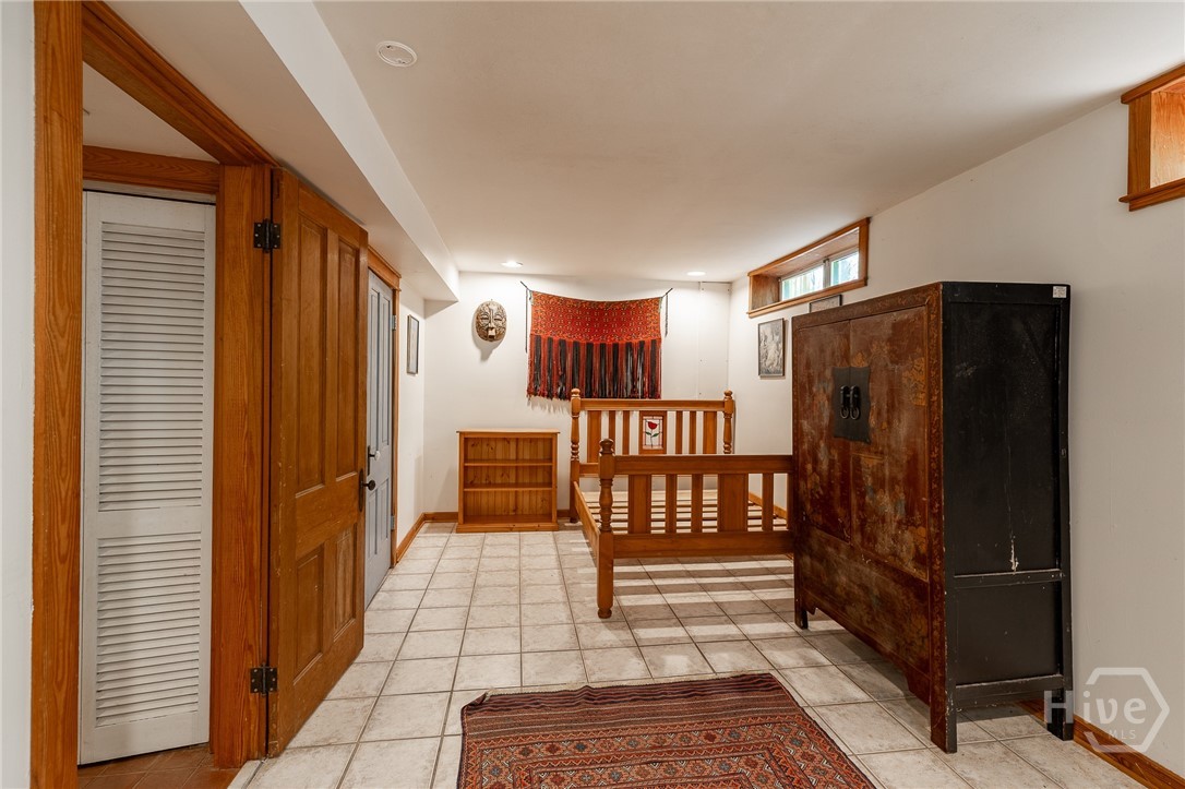 150 Hidden Hills Lane