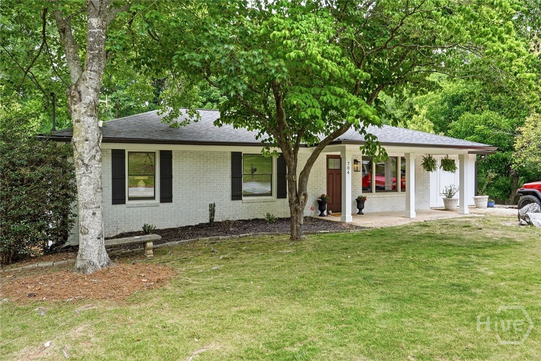 FEATURED LISTINGS