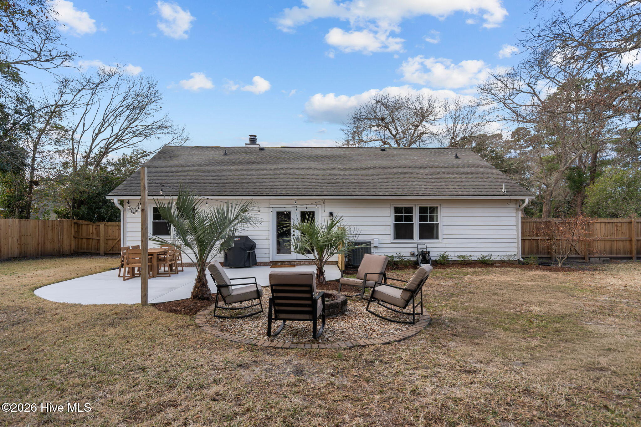 100552729 | Photo 38