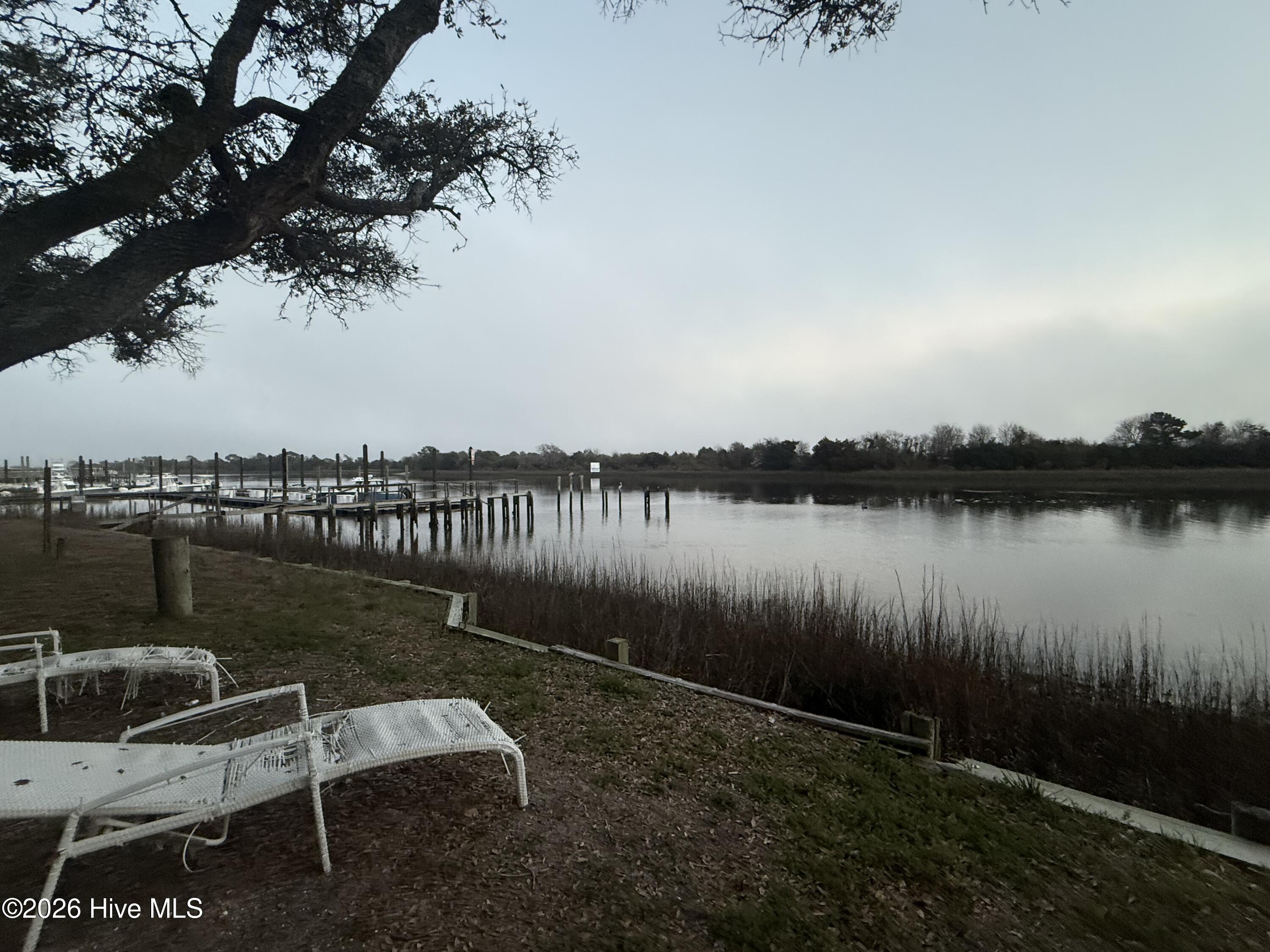 100558789 | Photo 14