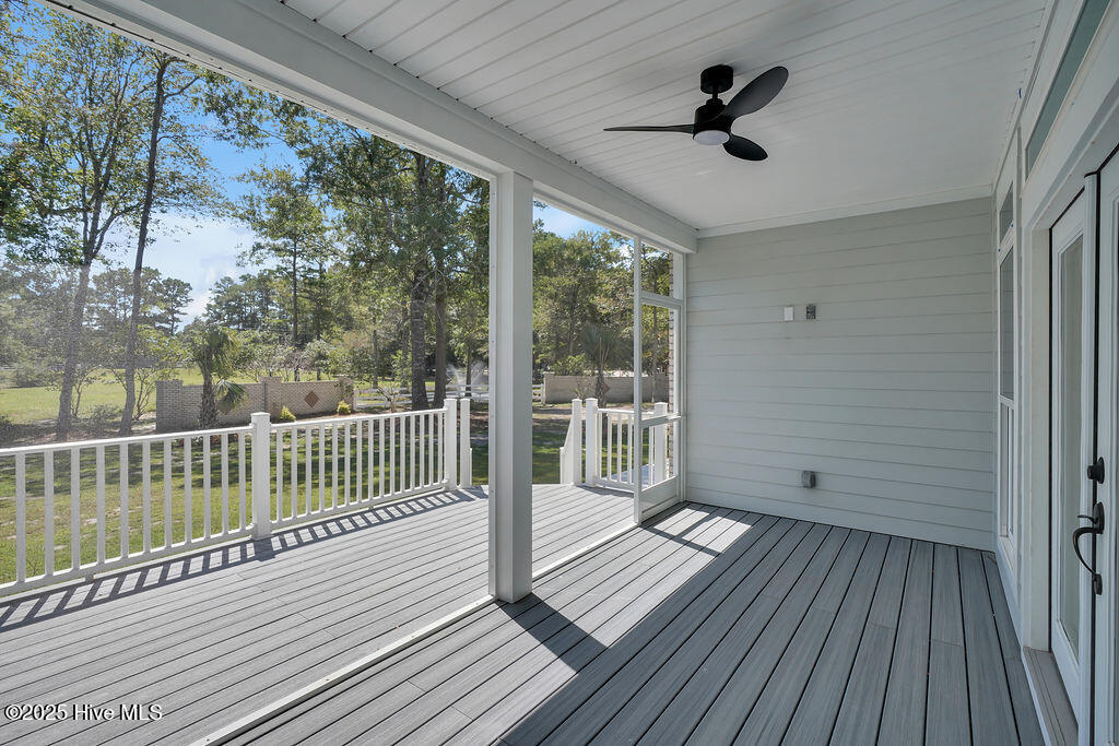 100529552 | Photo 35