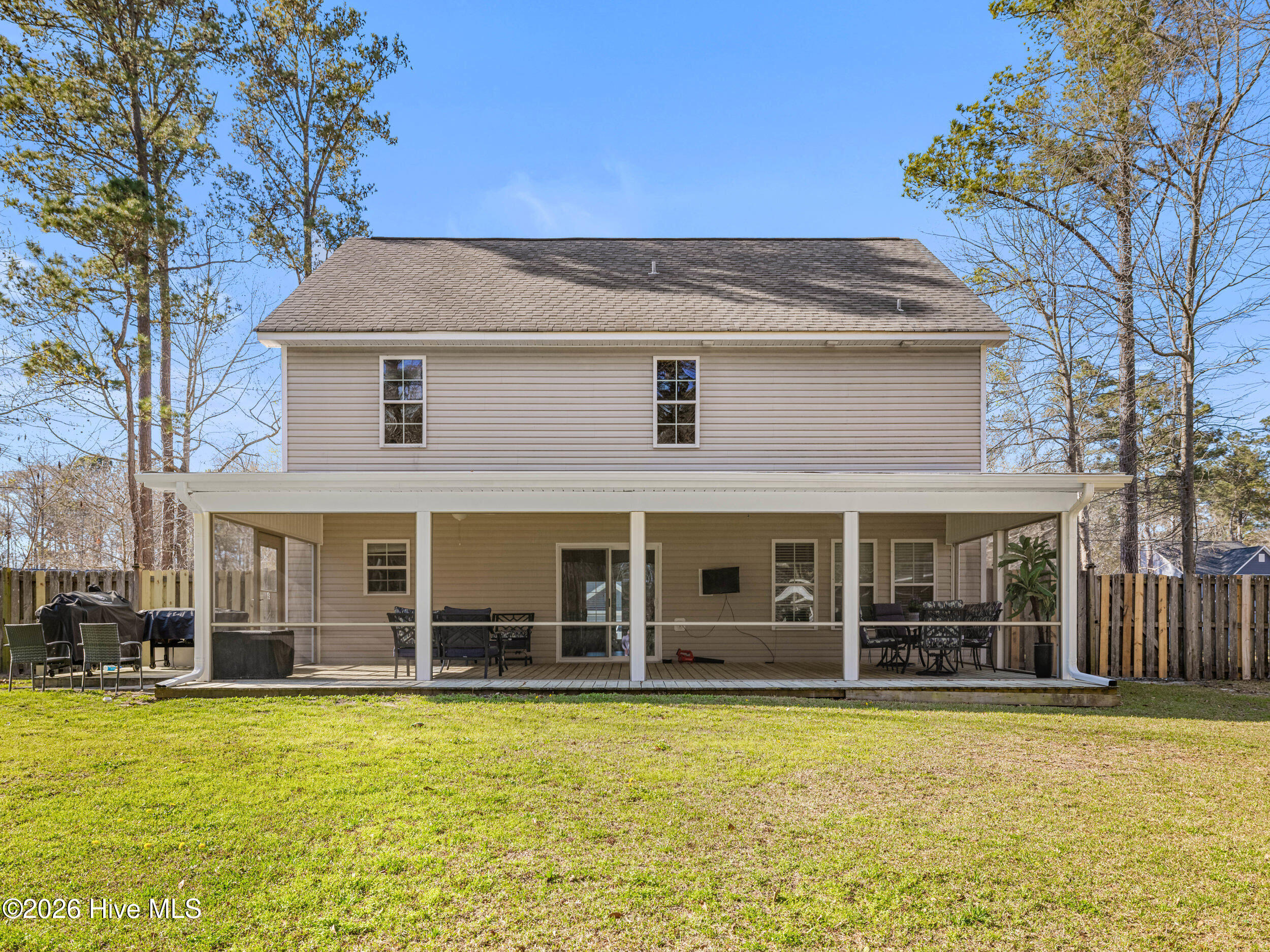 100562171 | Photo 48