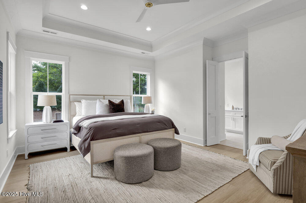 100509390 | Photo 22