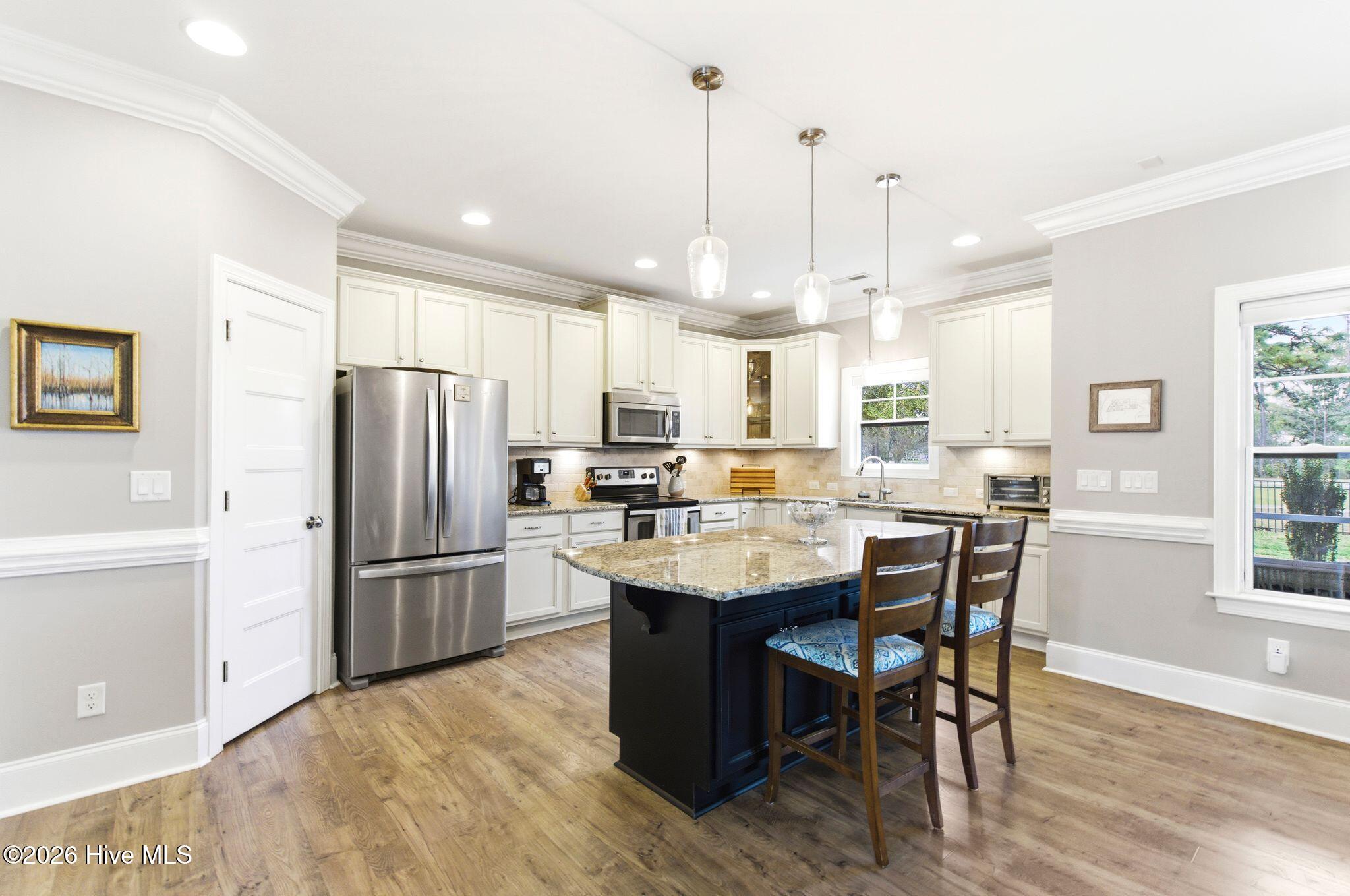 100564498 | Photo 17