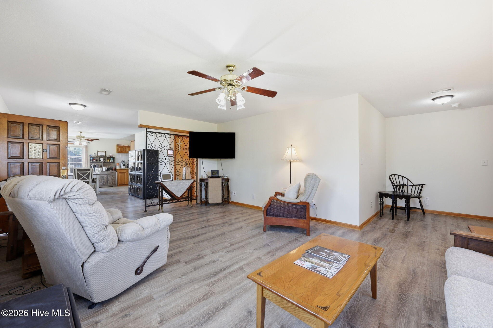 1556 Living Room