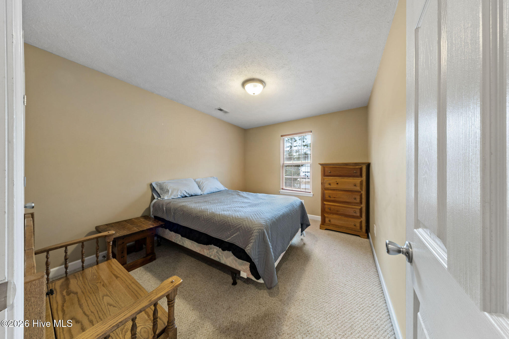 100551097 | Photo 22