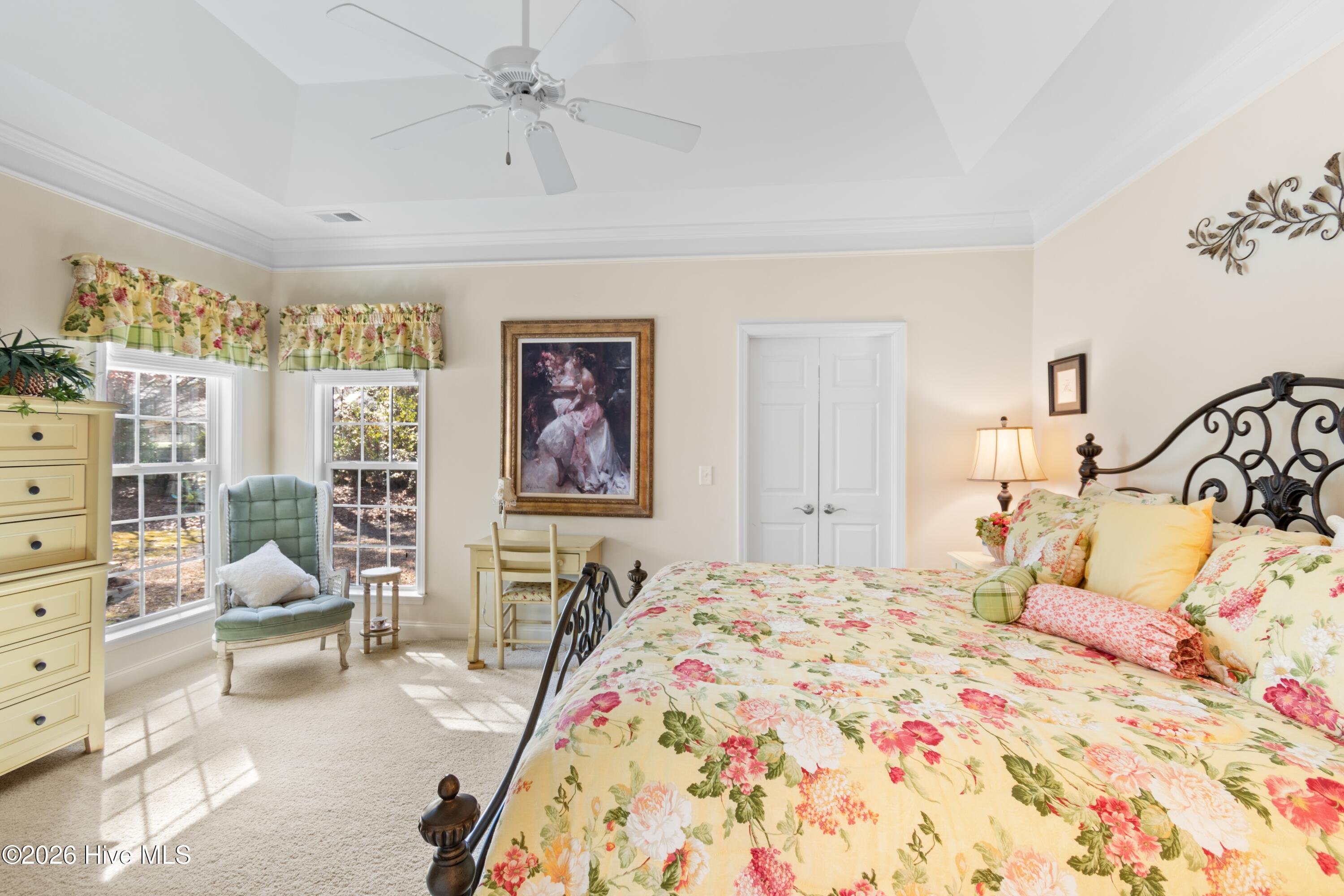 100540219 | Photo 15