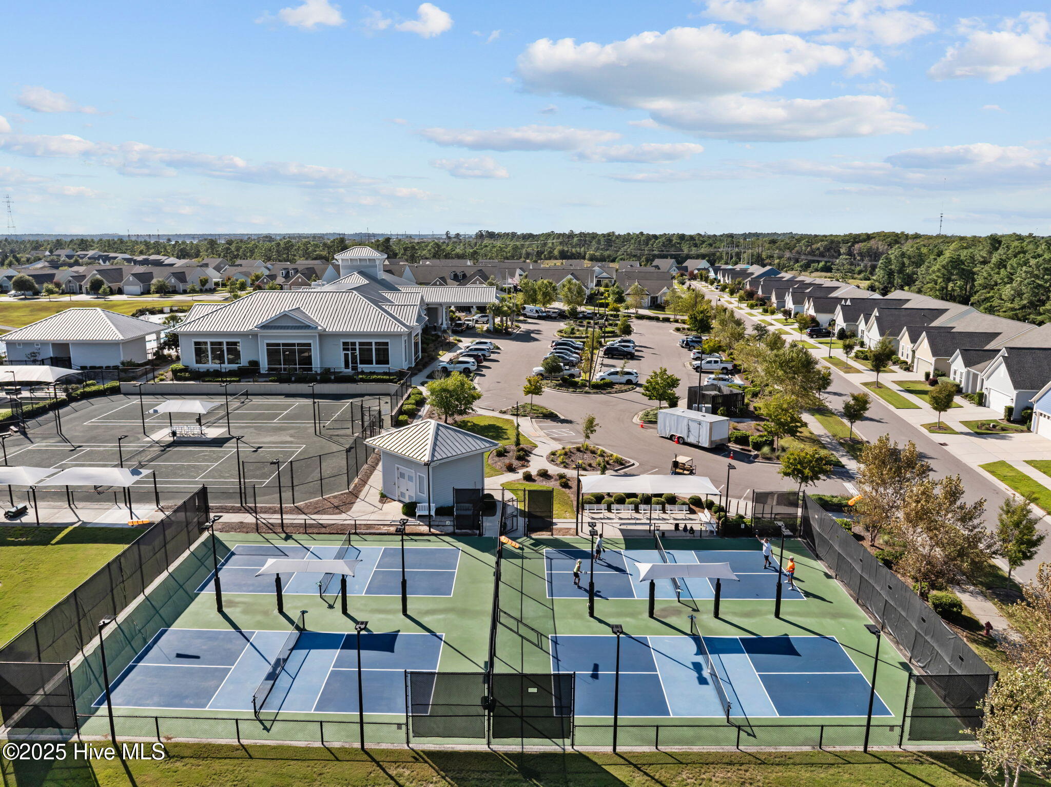 100540336 | Photo 60