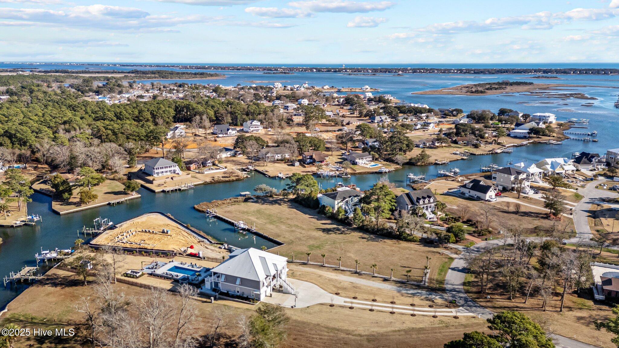 100534793 | Photo 10