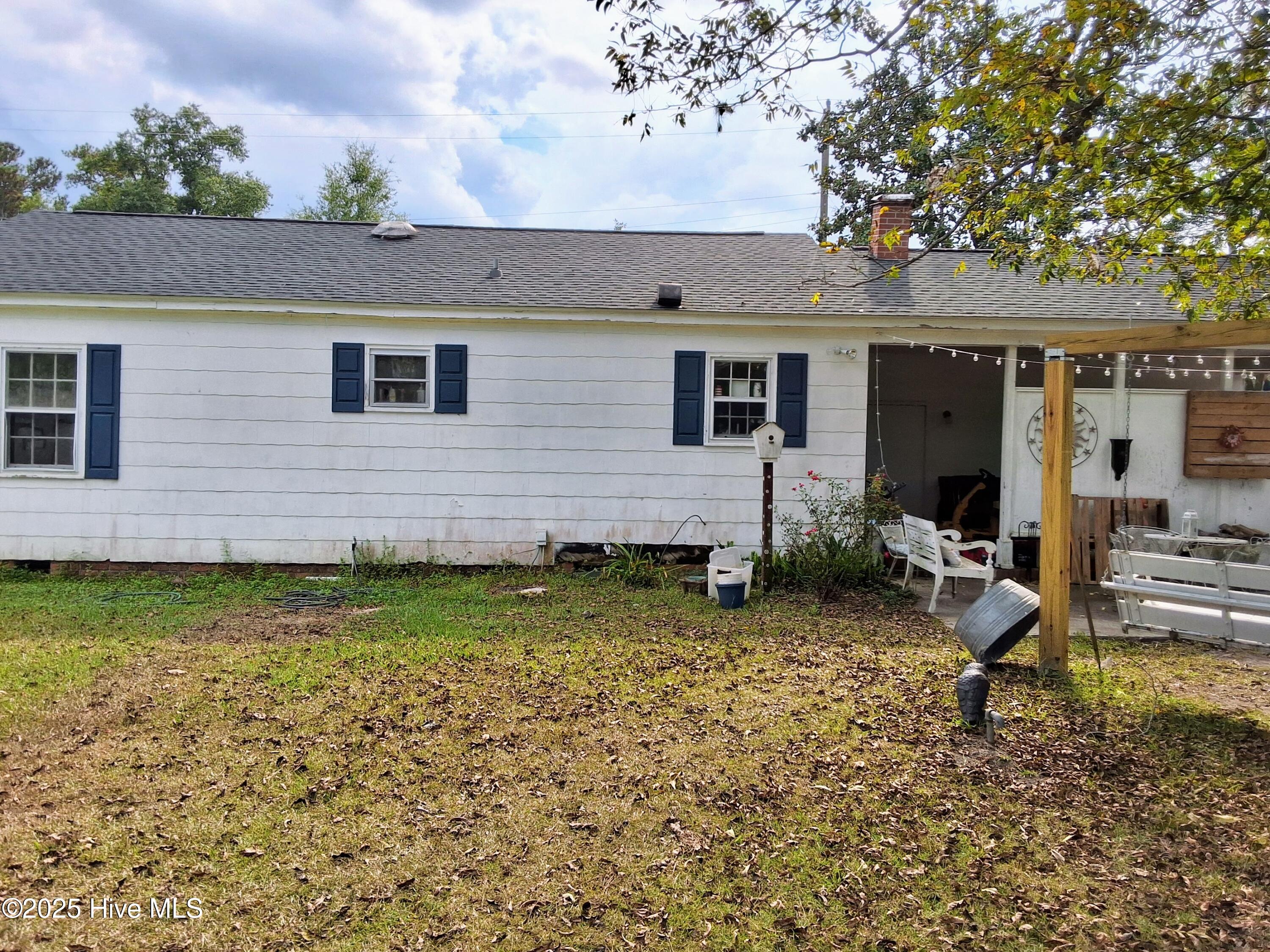 100535903 | Photo 24