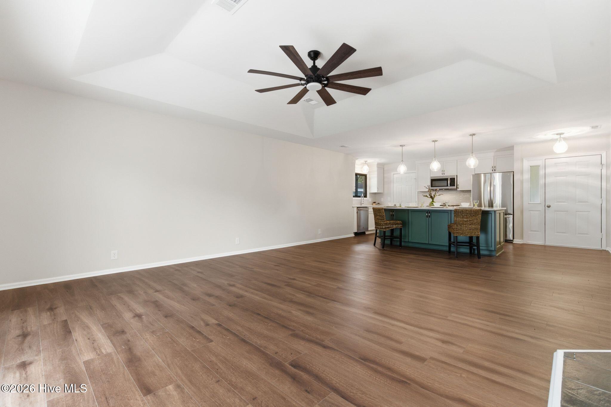 100555481 | Photo 13