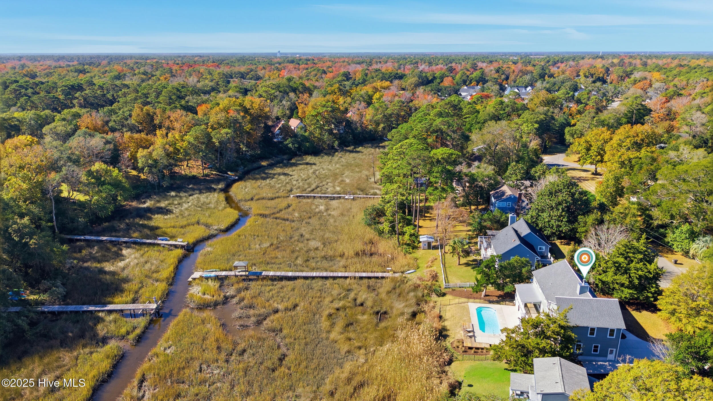 100542075 | Photo 53