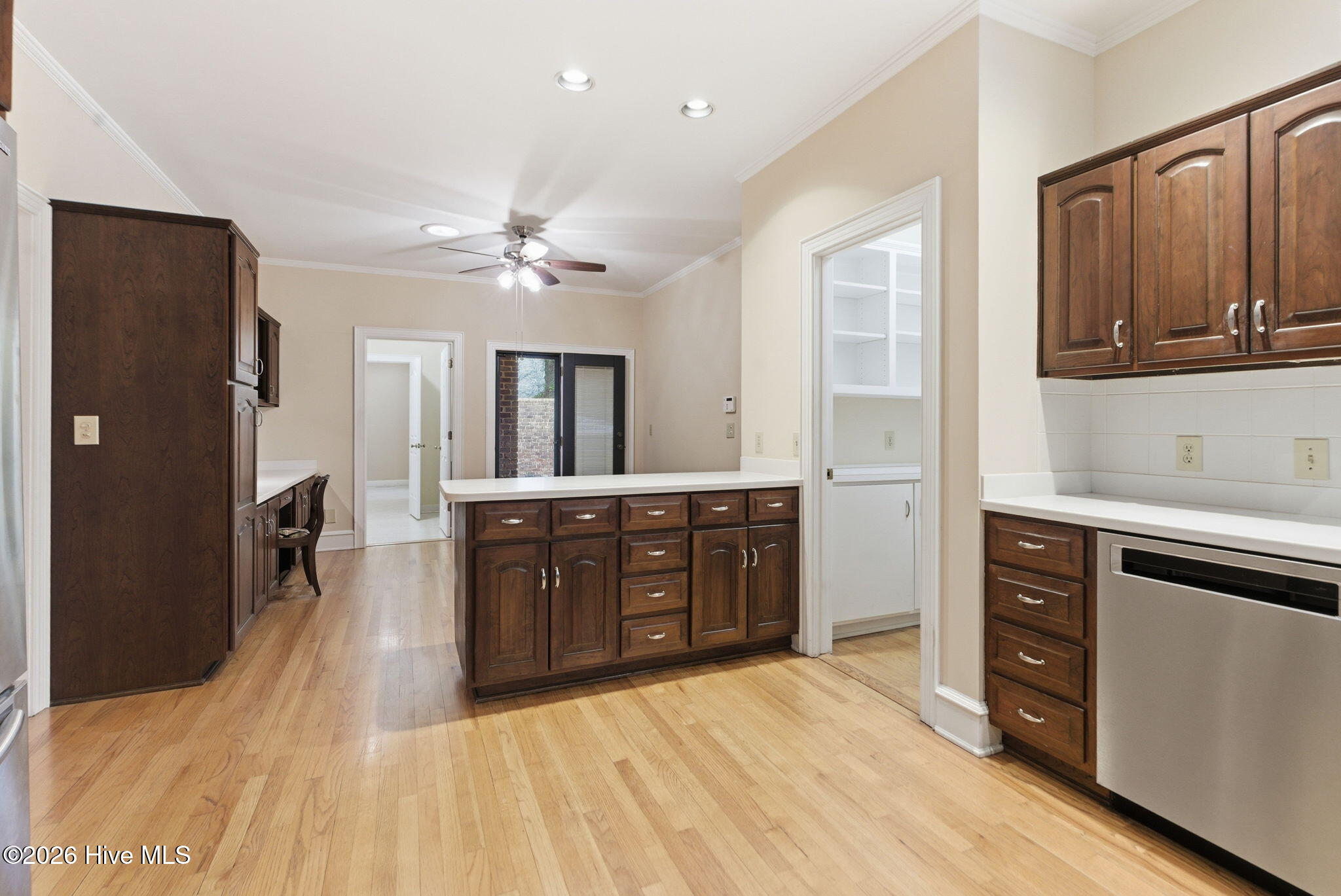 3 Sodbury Court-26
