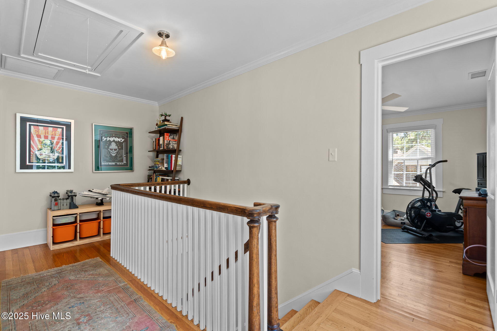 100528962 | Photo 21