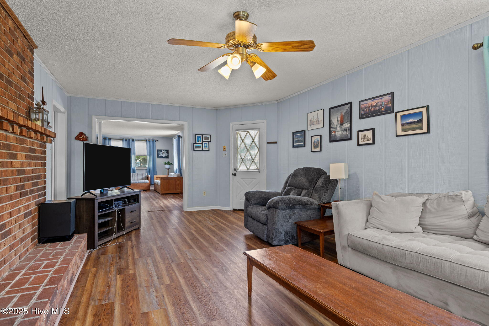 100521468 | Photo 34