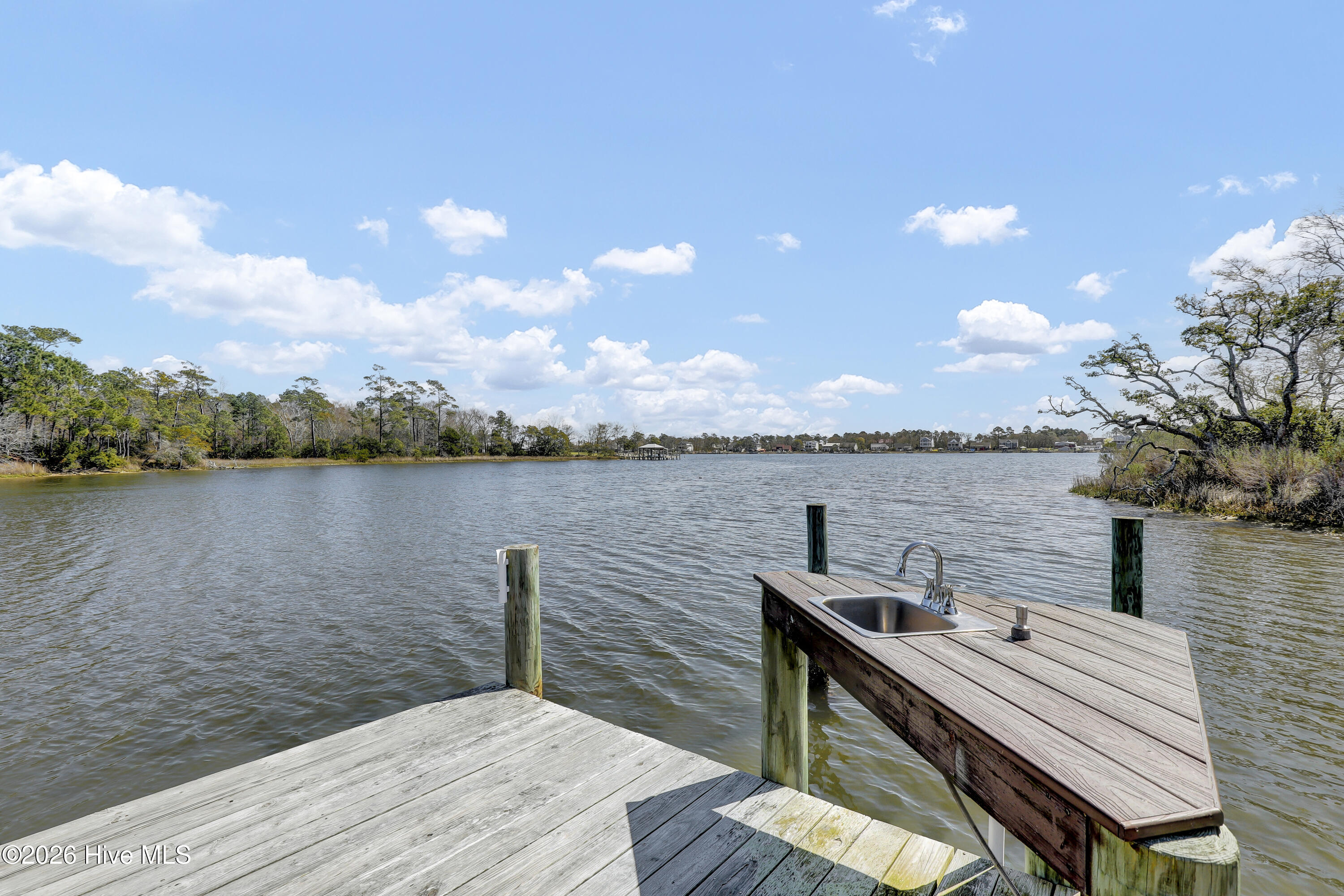 100561433 | Photo 42