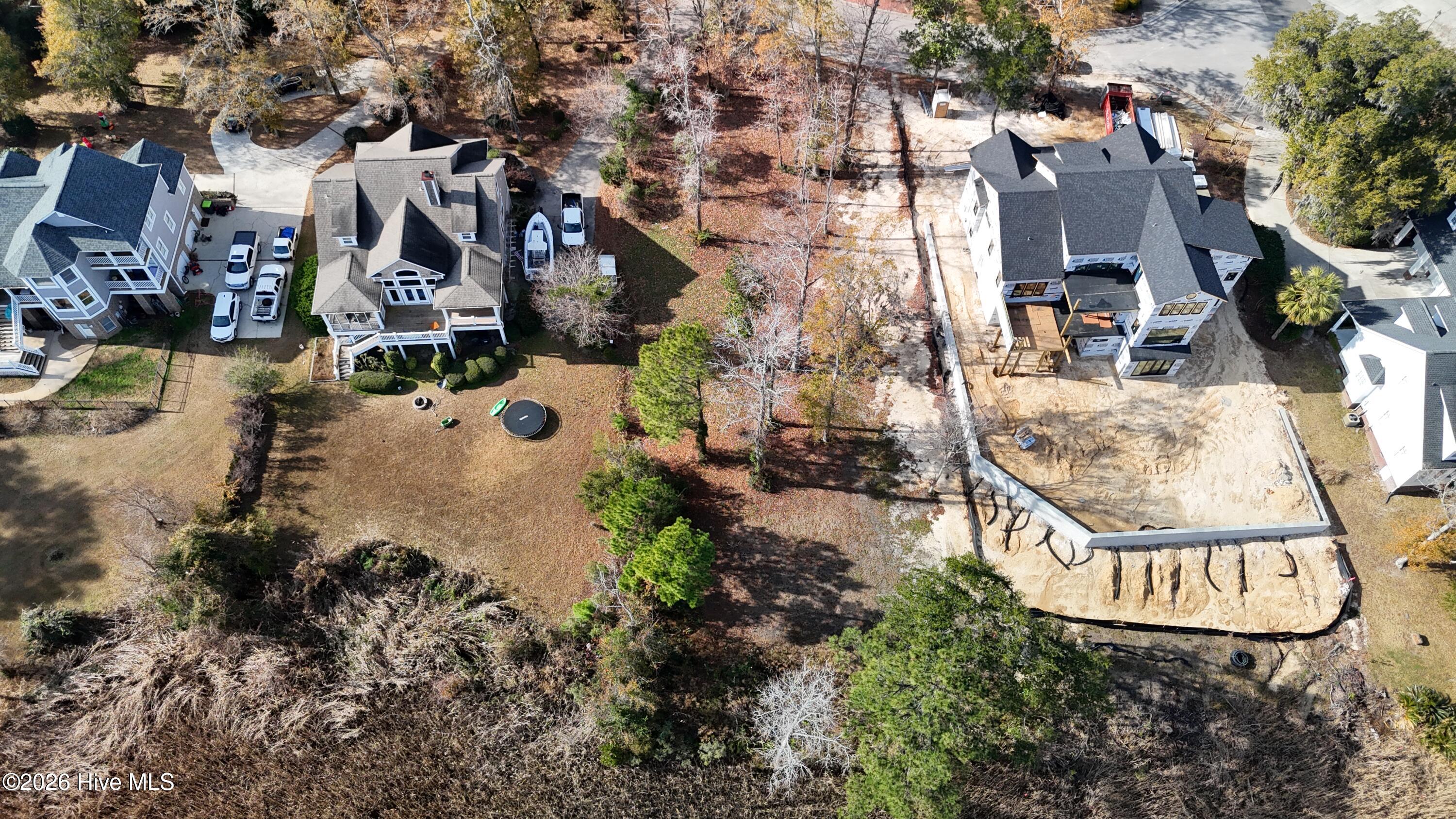 100546678 | Photo 21