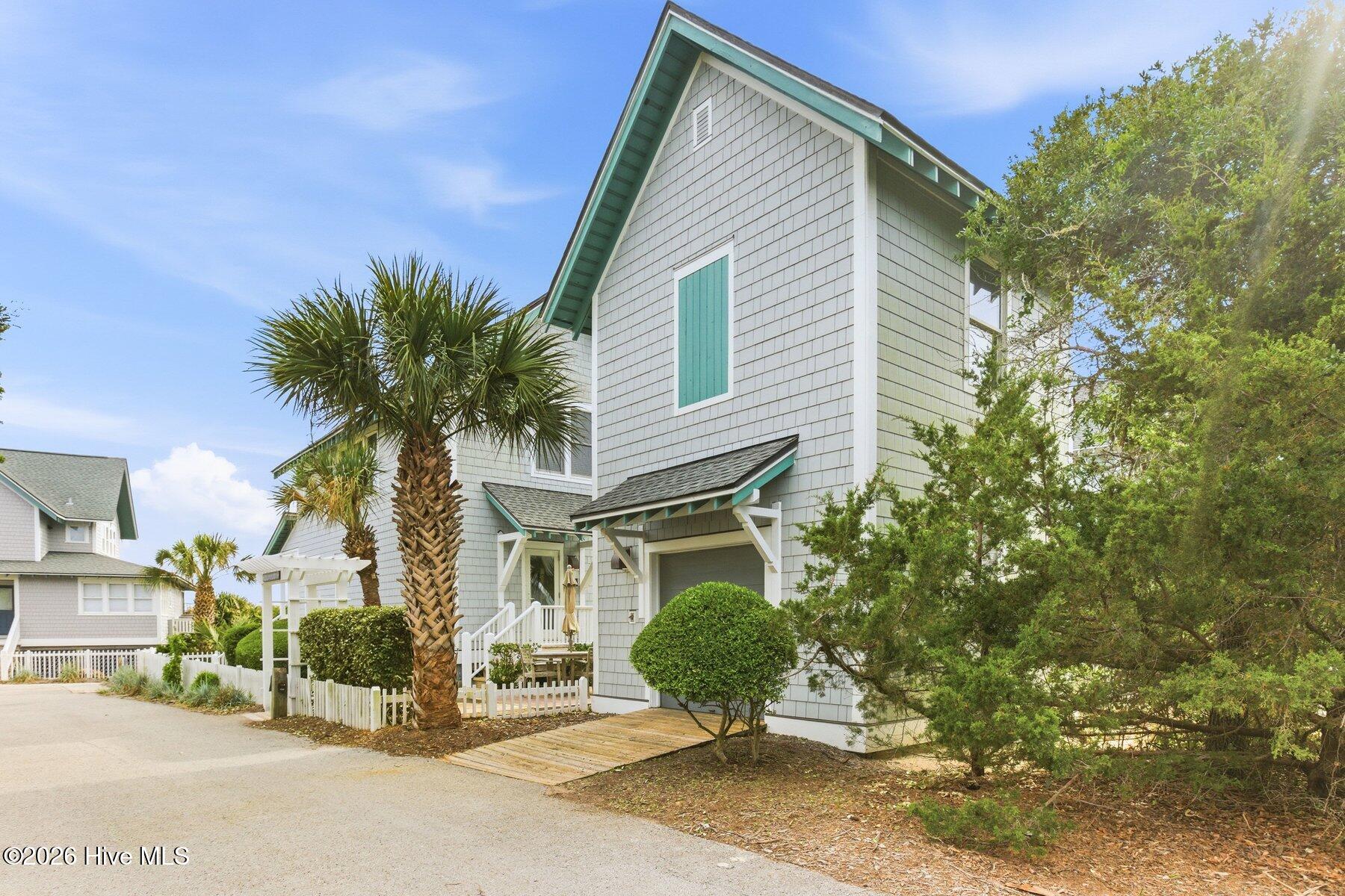100573288 | Photo 5