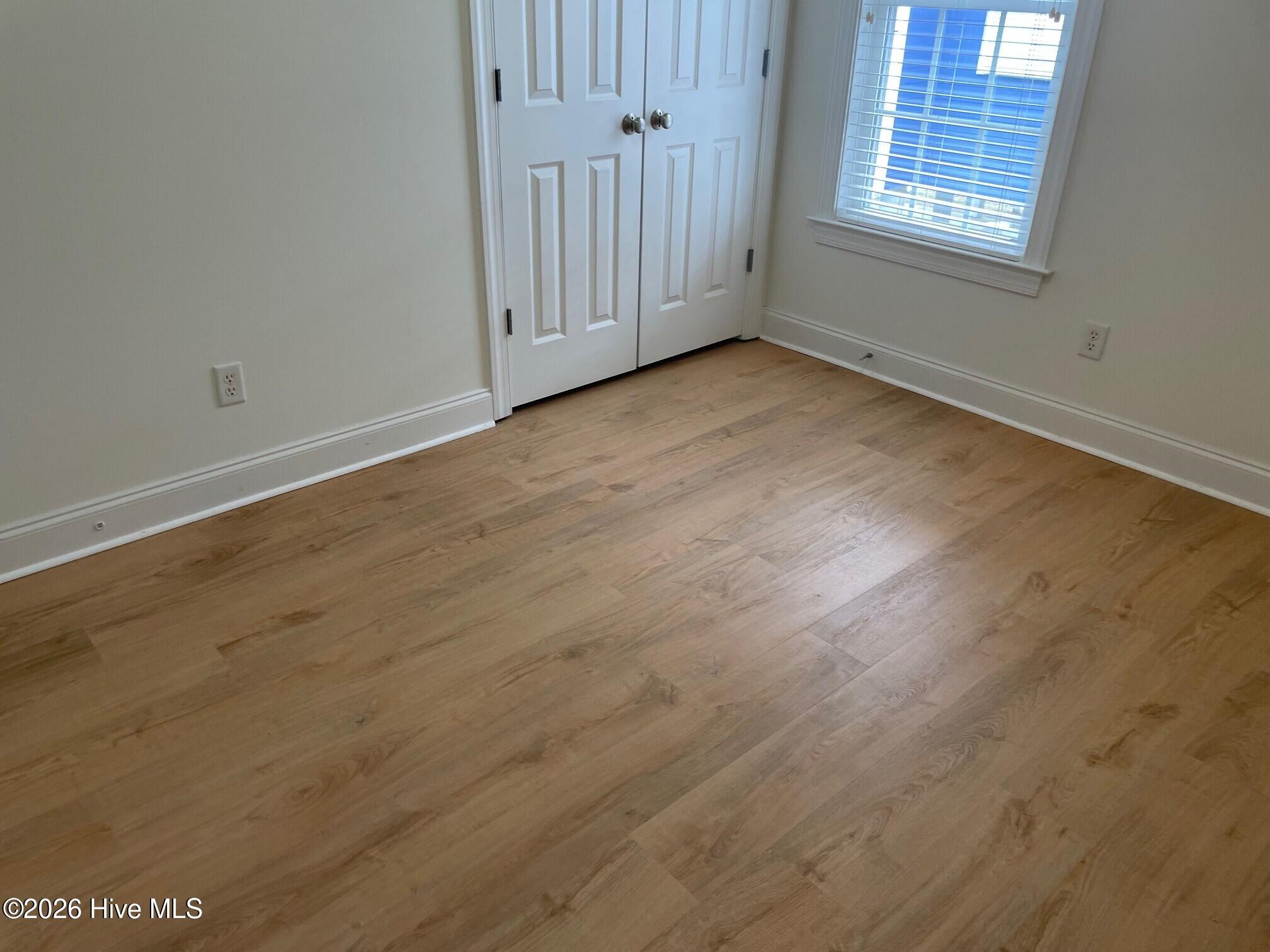 100534770 | Photo 28