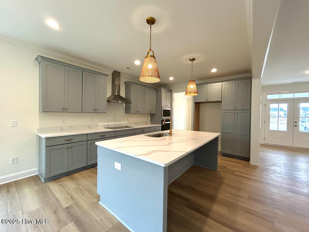 100510168 | Photo 23