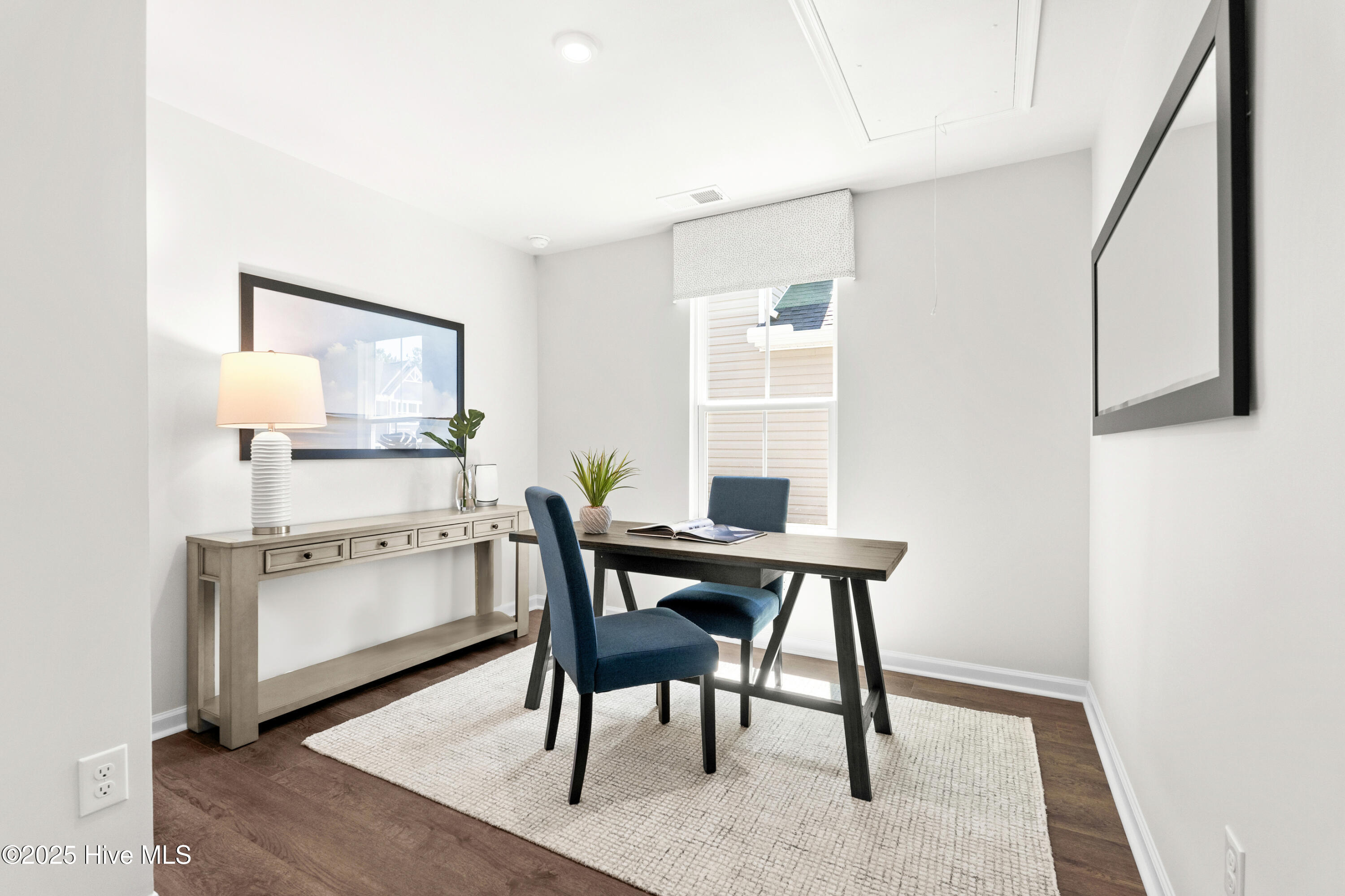 100507921 | Photo 12