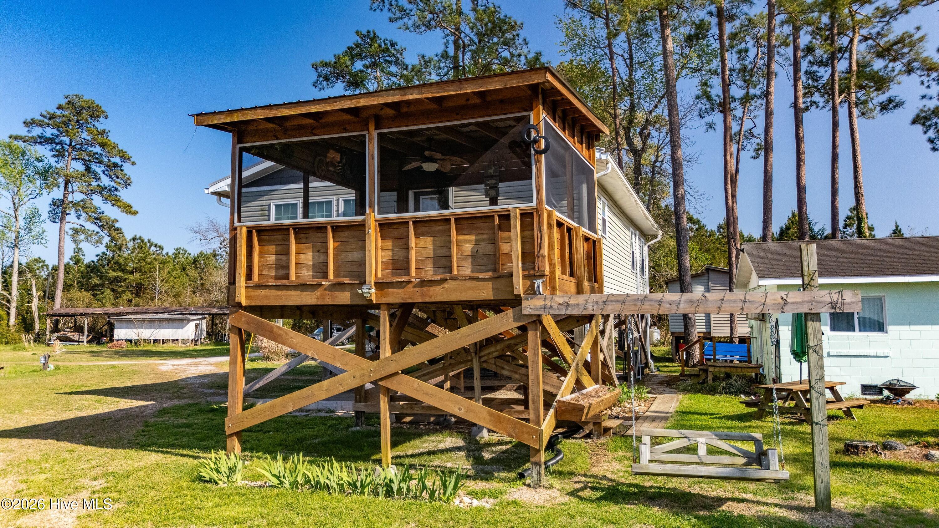 678 Weaver Camp Road,Merritt