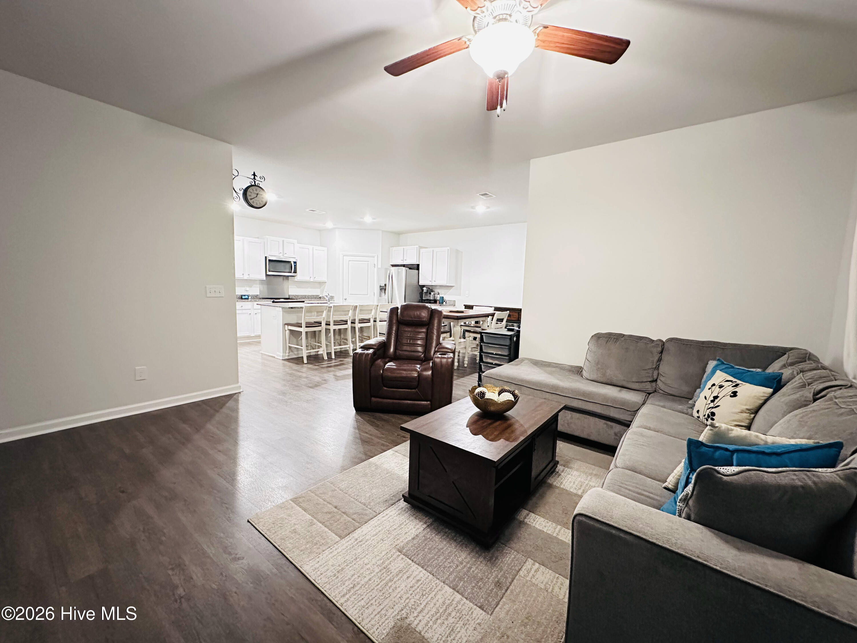 100555110 | Photo 21