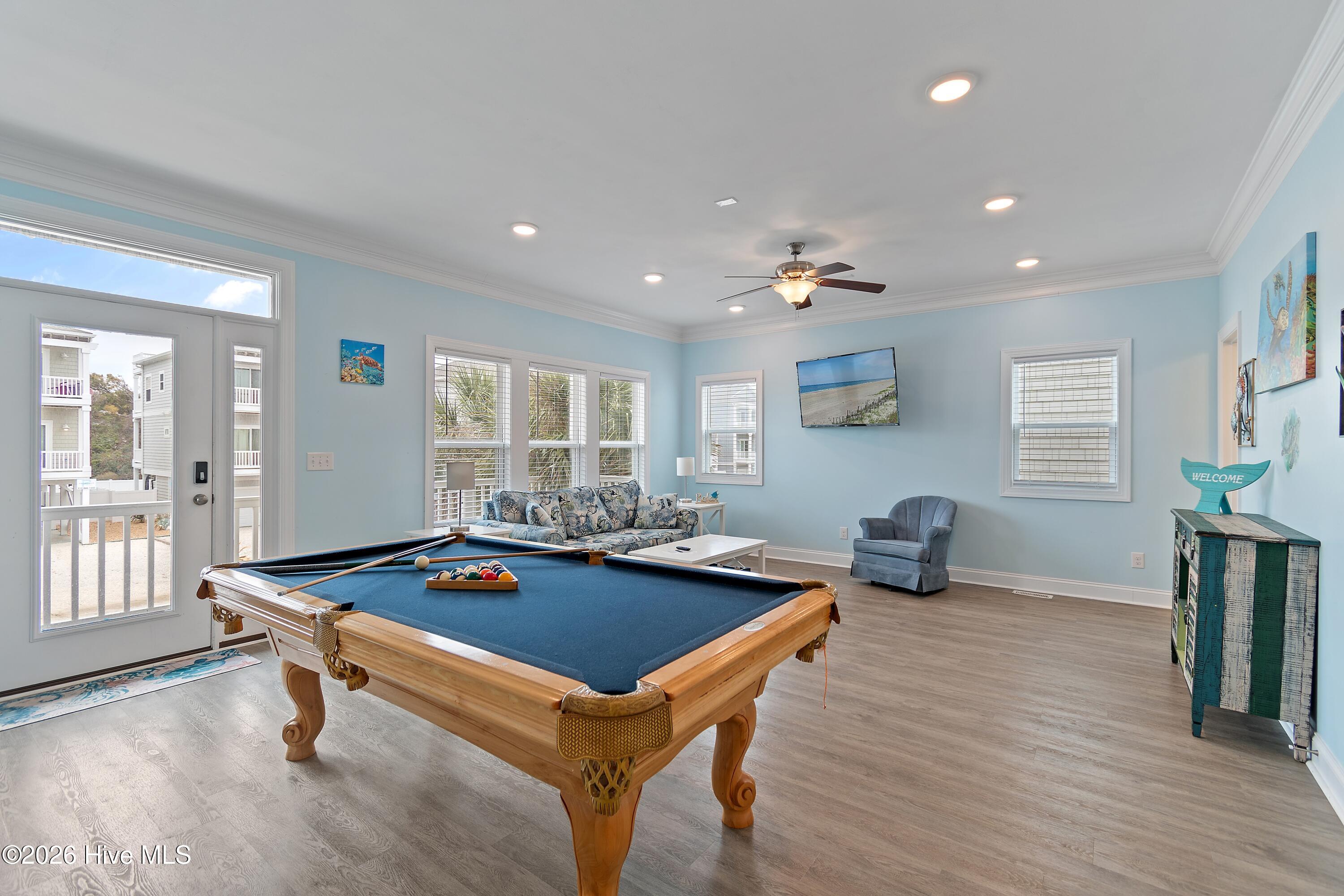 100555702 | Photo 26