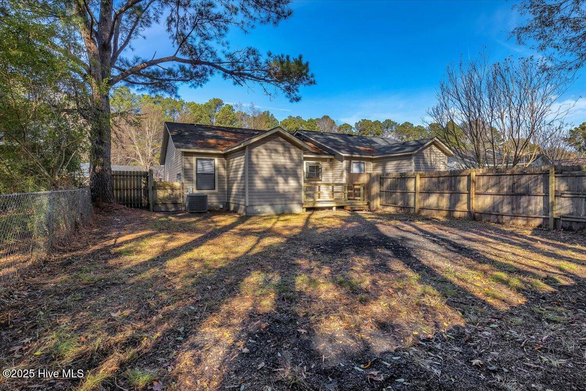 100545519 | Photo 25