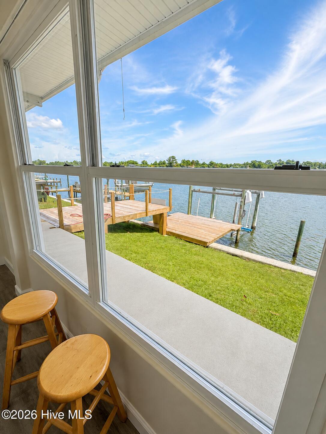888 Sea Gate Drive,Newport