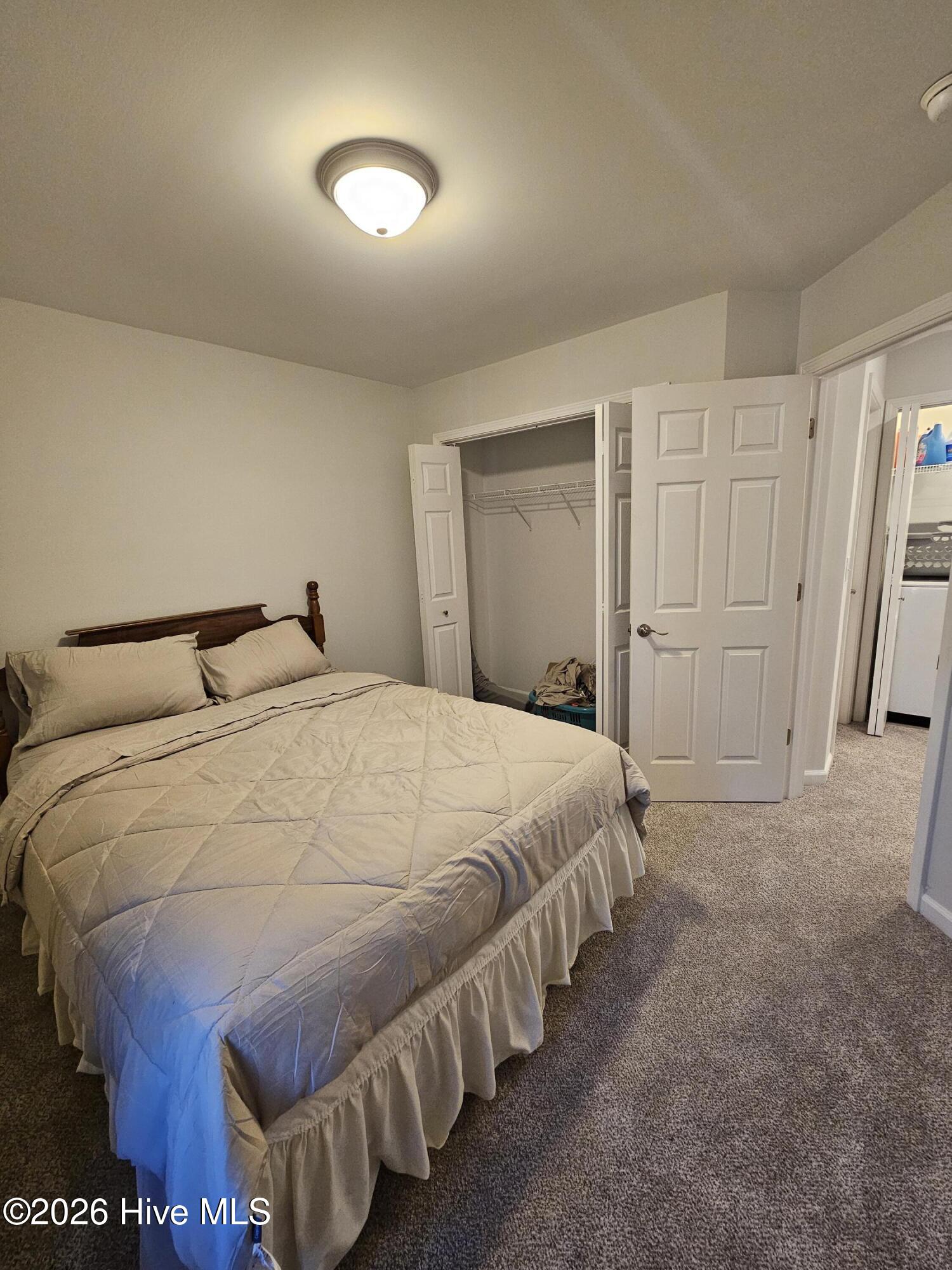 100548741 | Photo 17