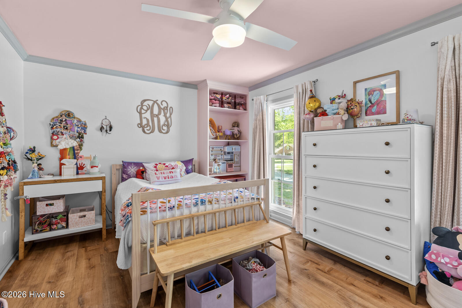 100569871 | Photo 34