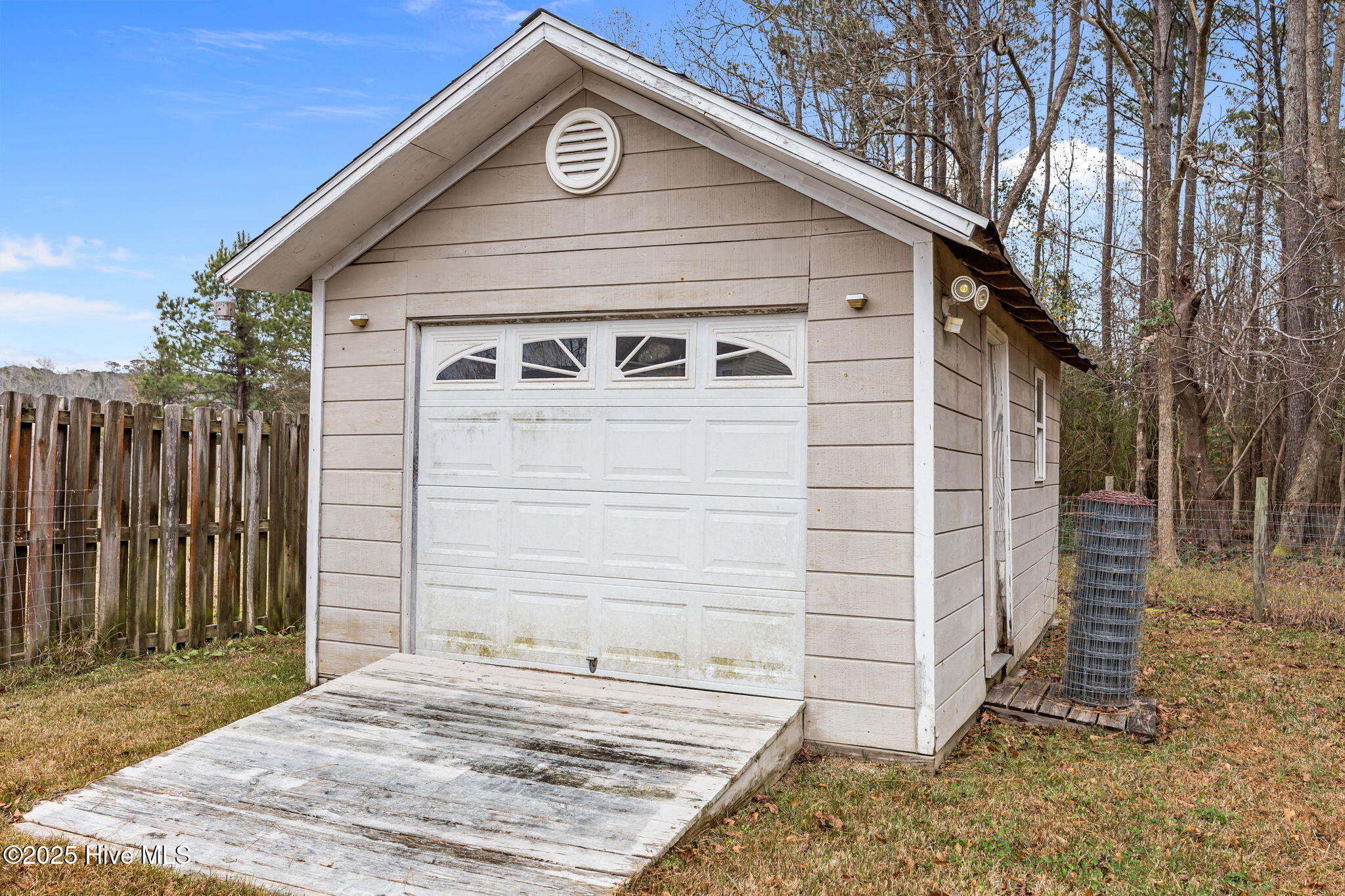 100544220 | Photo 27