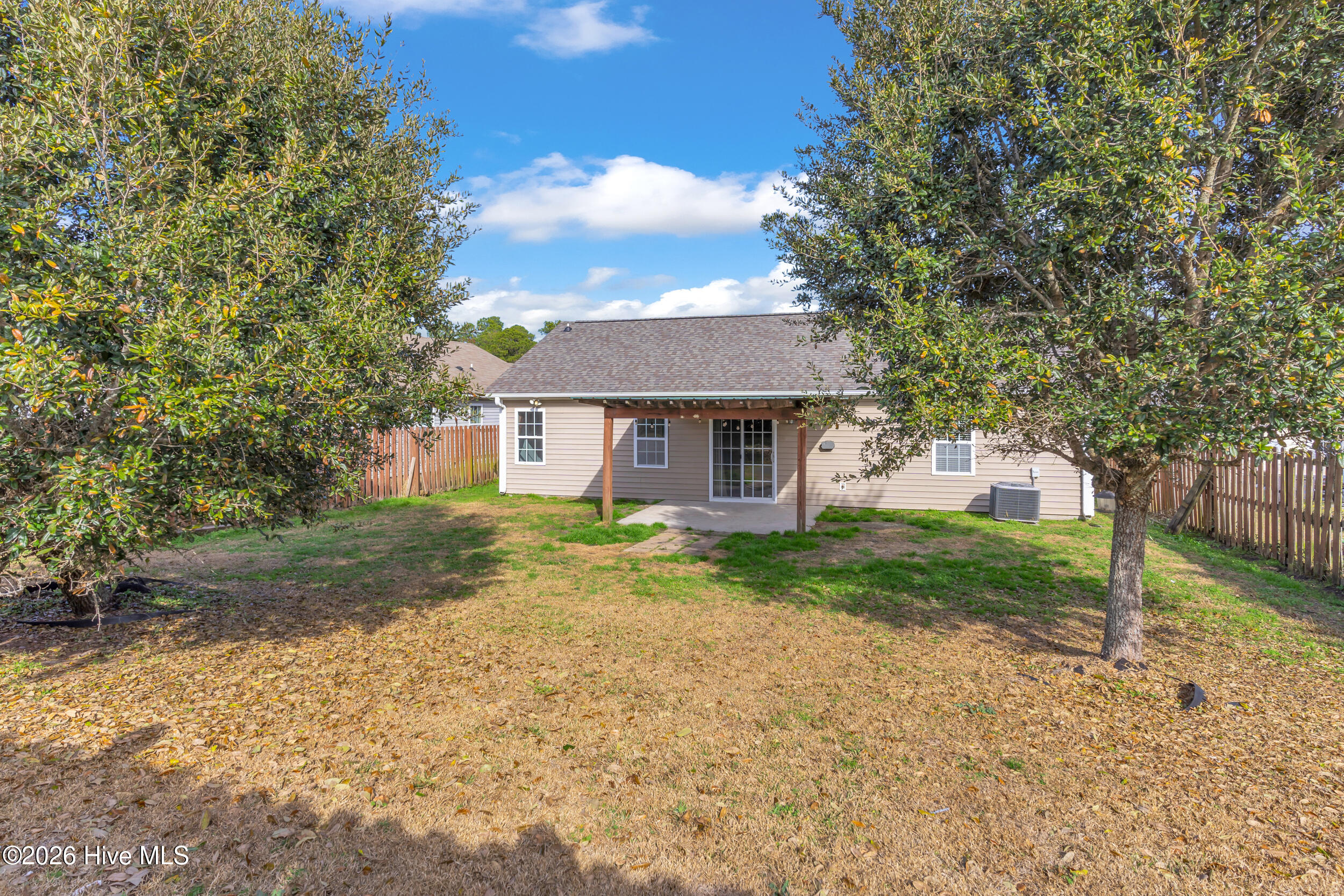 100545882 | Photo 34